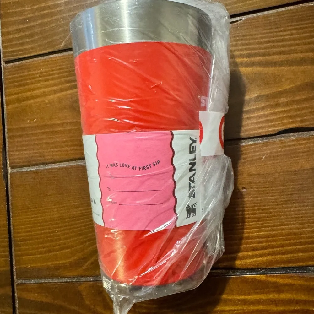 Stanley Vibrant Red Stacking Pint